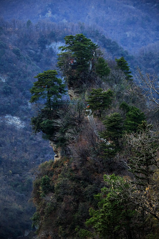 武当山飞升崖图片