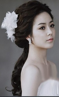 韩国新娘们那楚楚动人的发型真的是让人过… 