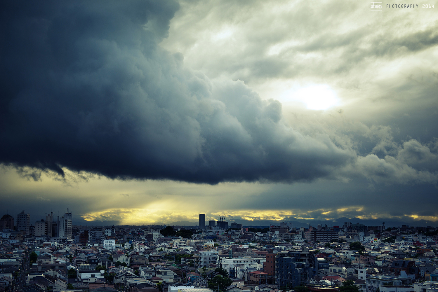 大雨高清壁纸图片