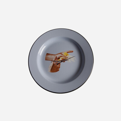 满载怪趣味和疯狂点子的创意餐具组合,这是意大利家居设计品牌seletti
