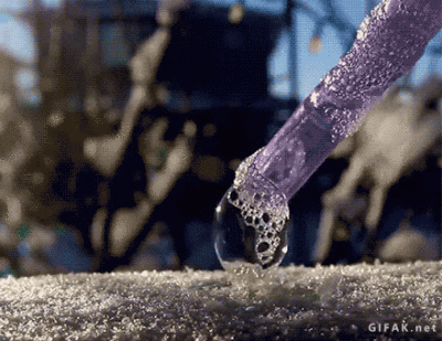 wow ,你一定没看过零下几十度泡沫结冰的过程!美cry !