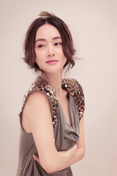 天涯明月刀》走红并入围第19届上海电视节最具人气女演员400_600竖版