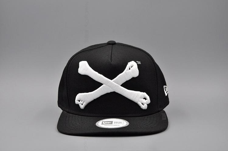x ne crossbones 交叉骨头 snapback