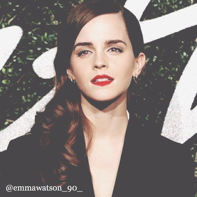 emmawatson 英文,emmawatson 西装 红唇emma watson ins:emmawatson_90