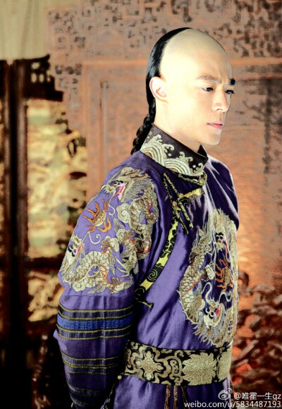 弘历——风流倜傥宝亲王,运筹帷幄乾隆帝,众妃争夺的皇帝夫君.