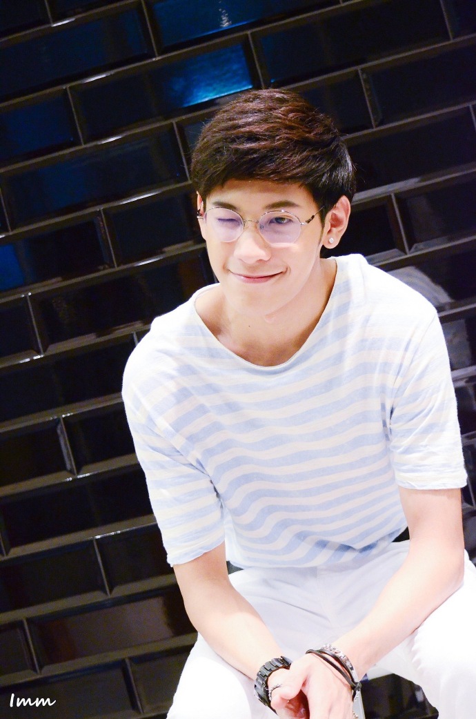 泰剧一年生##singtoprachaya# 把我的宇宙给你 摘