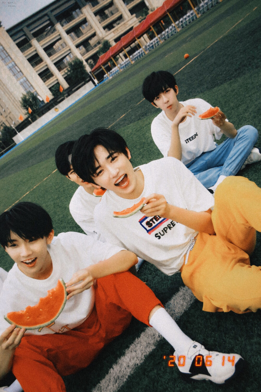 时代少年团运动会pb扫图