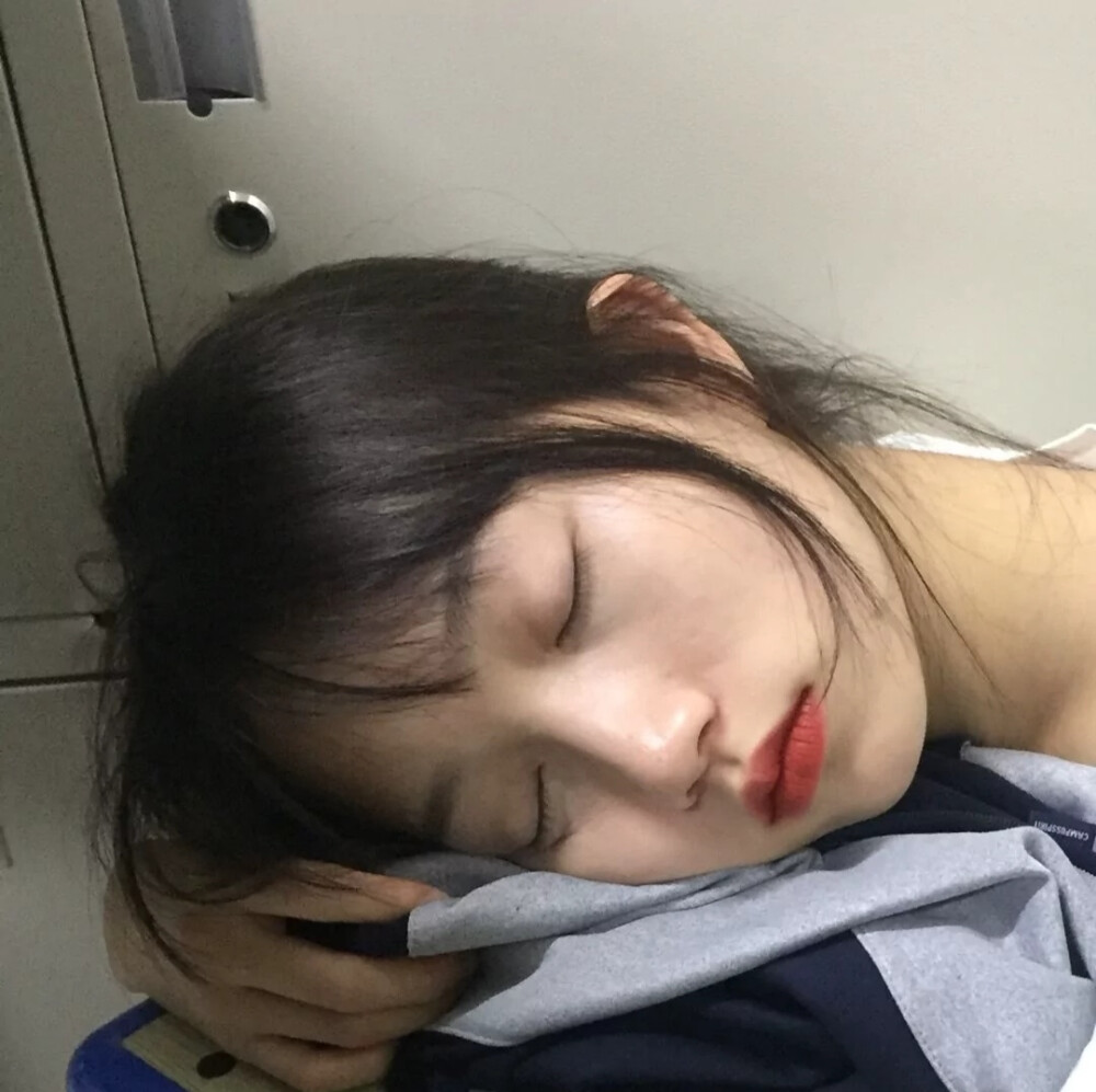 女生头像清纯风