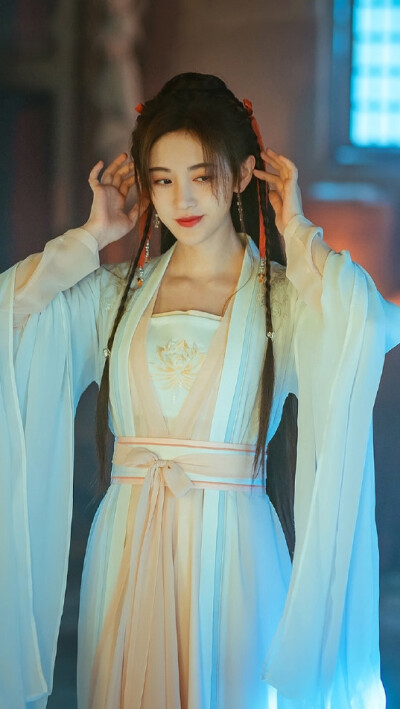鞠婧祎漂亮书生可二改