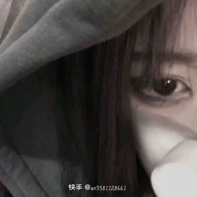 很丧的女生黑色头像