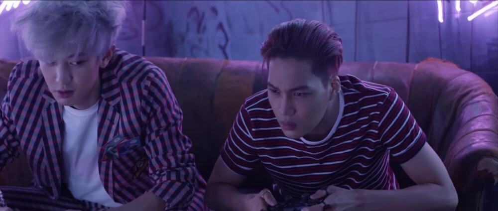 exo2020年的照片,exo2012年的照片 2020年8月17日 20:57 关注 exo/mv/exomv/自裁 评论 收藏