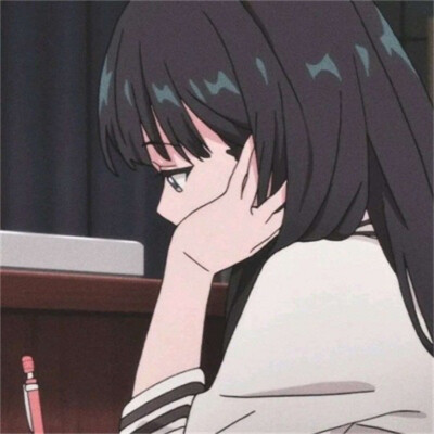 黑发动漫女头像