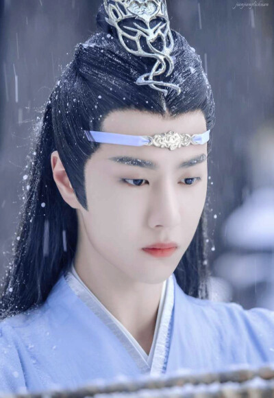 王一博蓝湛落泪