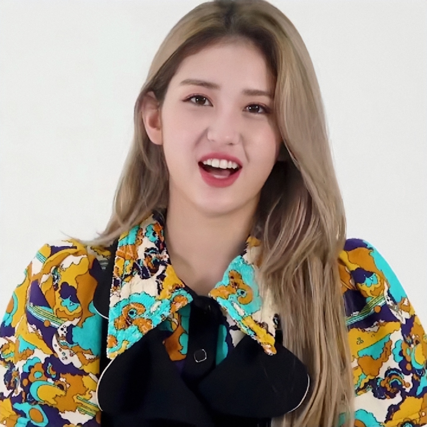 拿图标明崔美秀!收藏此专辑(somi 可二改)