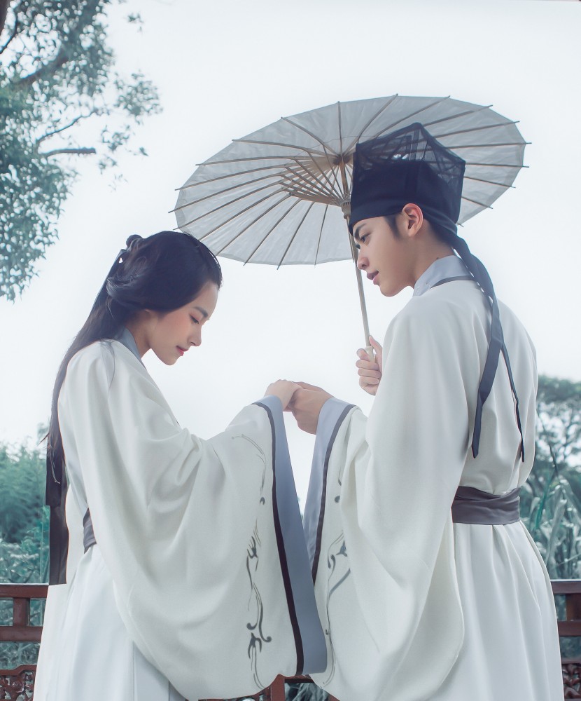 听我抚琴,为你撑伞 古装 古风 美少女 赞 评论