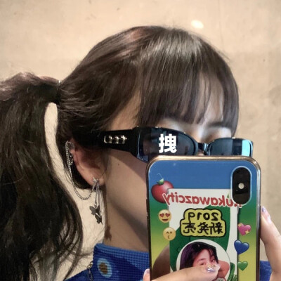 沙雕风格 女生 头像