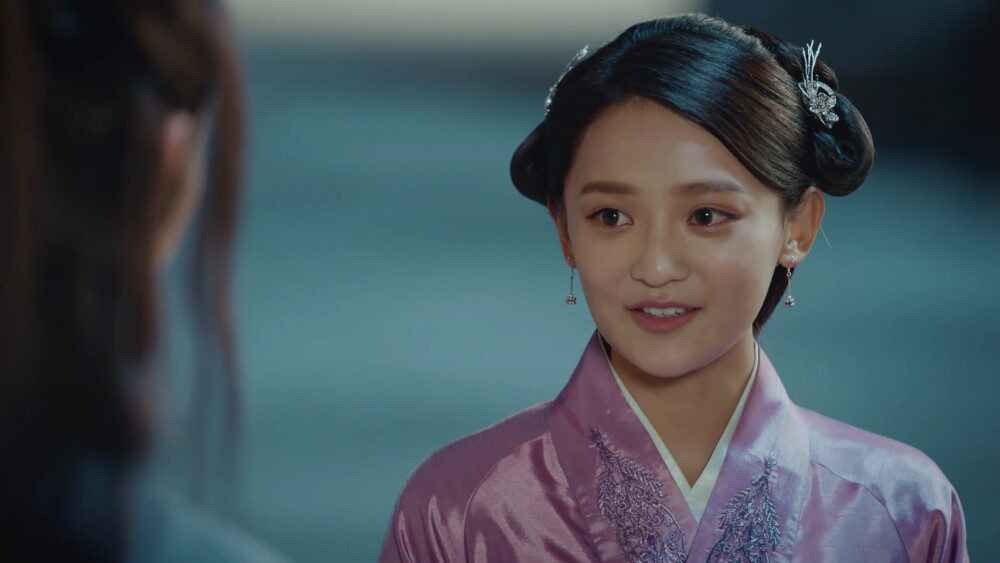 尚璇 饰 凌子嫣