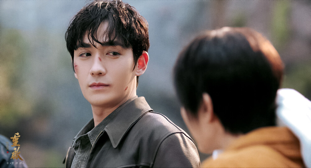 朱一龙重启之极海听雷吴邪图源雪顶顶