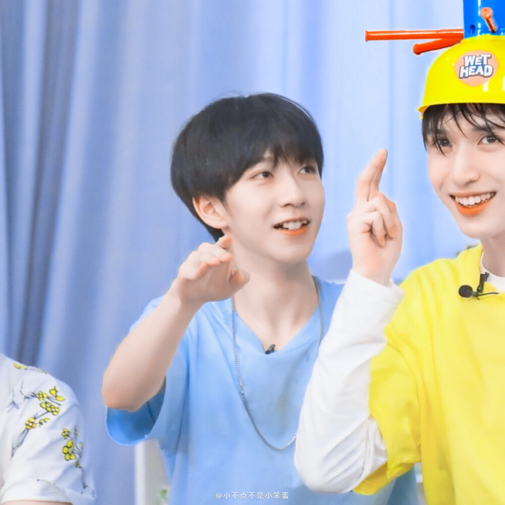 张真源&贺峻霖&严浩翔