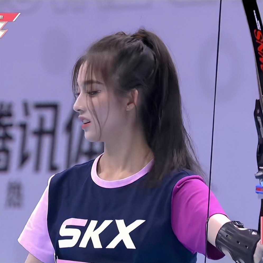 钟丽丽61可二改 - 堆糖,美图壁纸兴趣社区