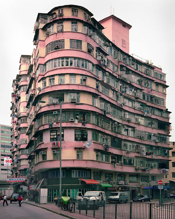 香港城市中的旧楼房