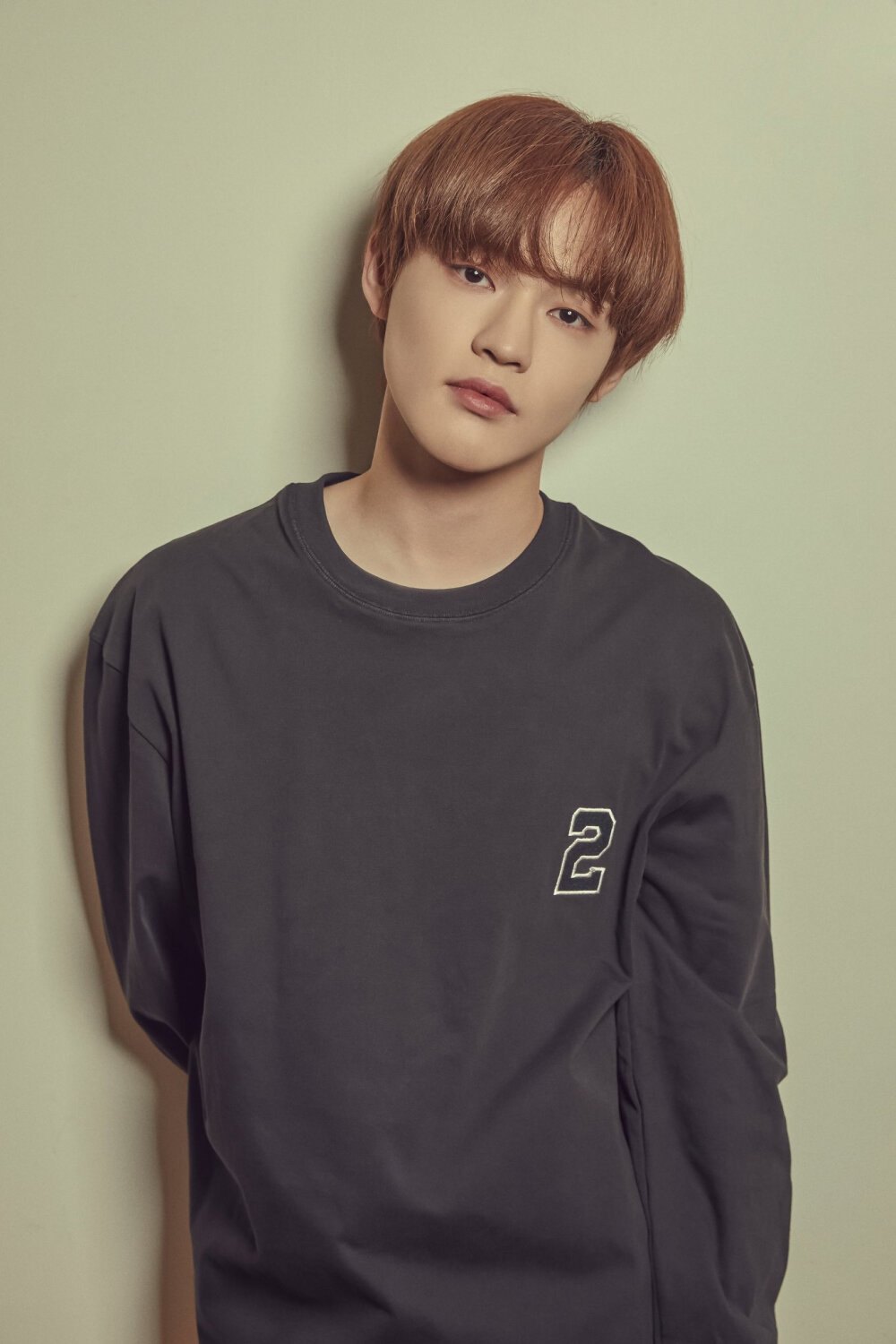 l-1n2j0302  关注  钟辰乐 评论 收藏