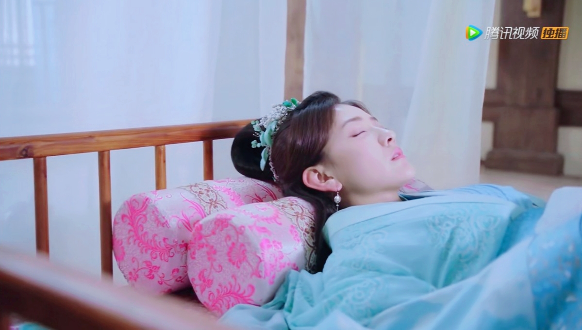 梁洁 曲小檀