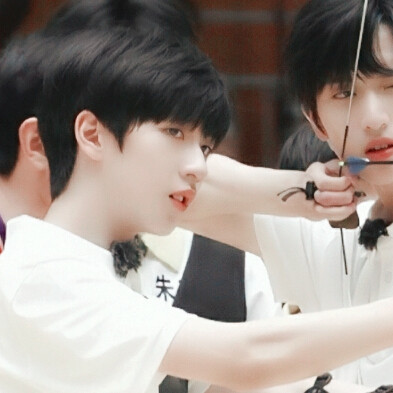 贺峻霖x严浩翔x张真源