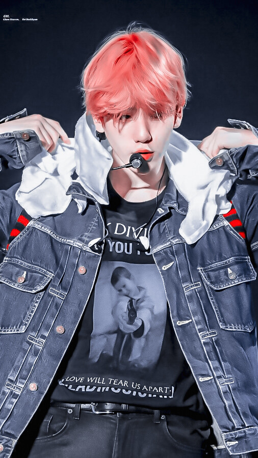 边伯贤壁纸粉发小贤 glareheaven