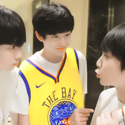 "· 奶团子//. 陈玺达.宋文嘉.刘耀文.