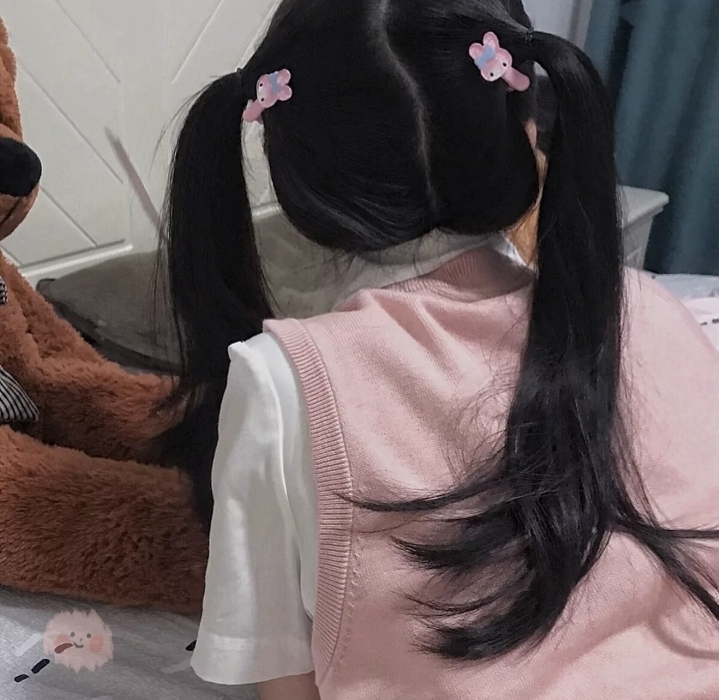 玩网女头甜妹