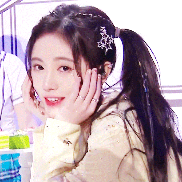 鞠婧祎《恋爱告急》舞台