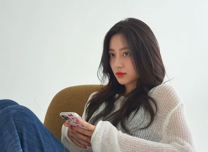 1月15日 21:26   关注  姜敏儿 女神降临 评论 收藏