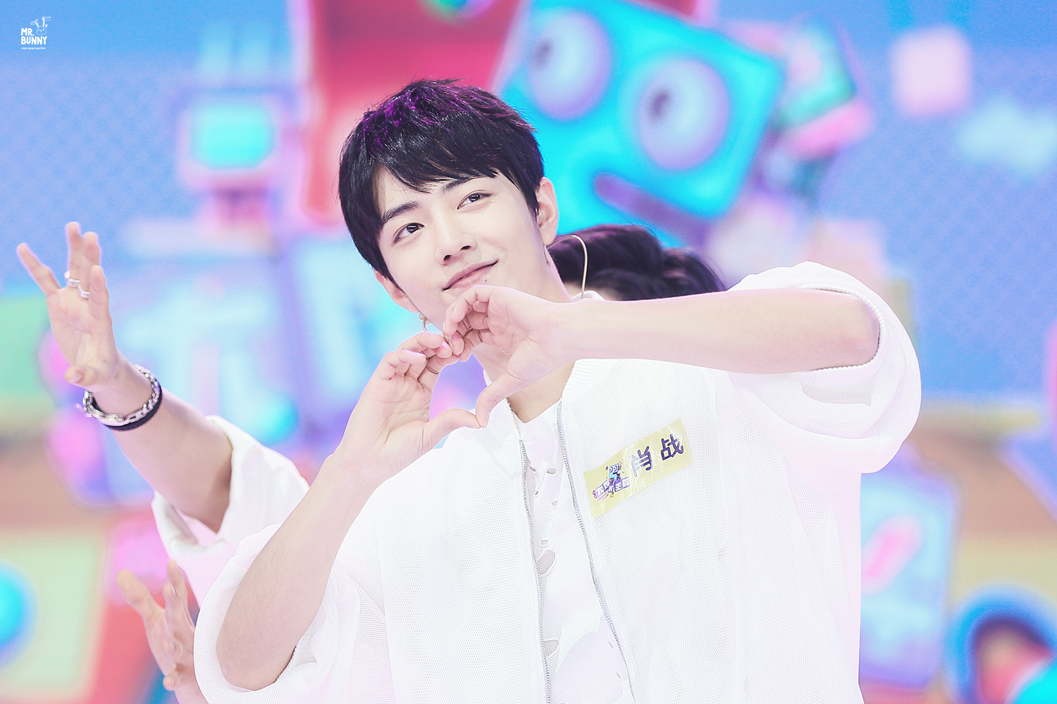 11.28大牌对王牌,肖战 - 堆糖,美图壁纸兴趣社区