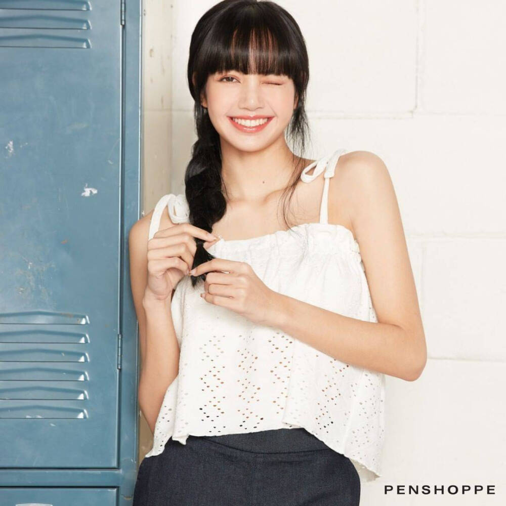 blackpink lisa - 堆糖,美图壁纸兴趣社区