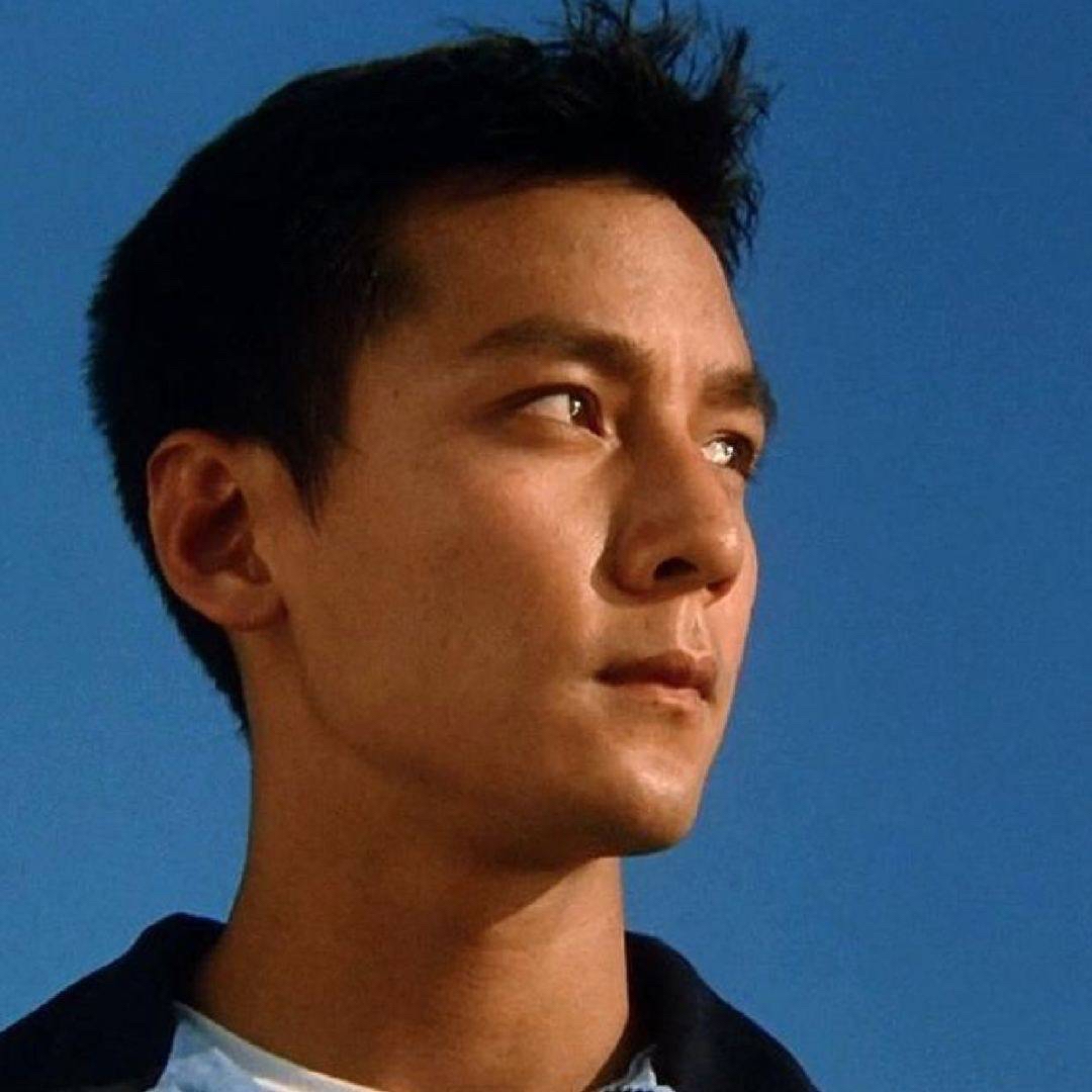 1月19日 21:01   关注  简约 男生头像 微信头像 港风 评论 收藏