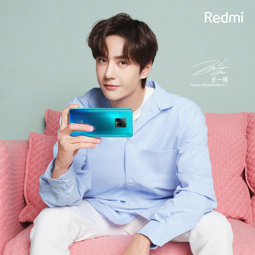 与我们携手向前,让未来可期 他,redmi 手机品牌首位全球代言人 @uniq