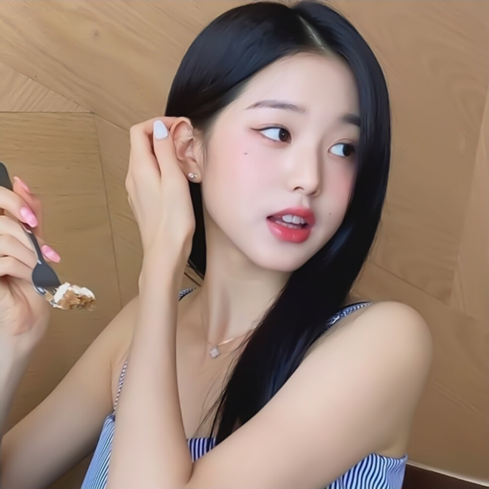 张元英自拍可二改