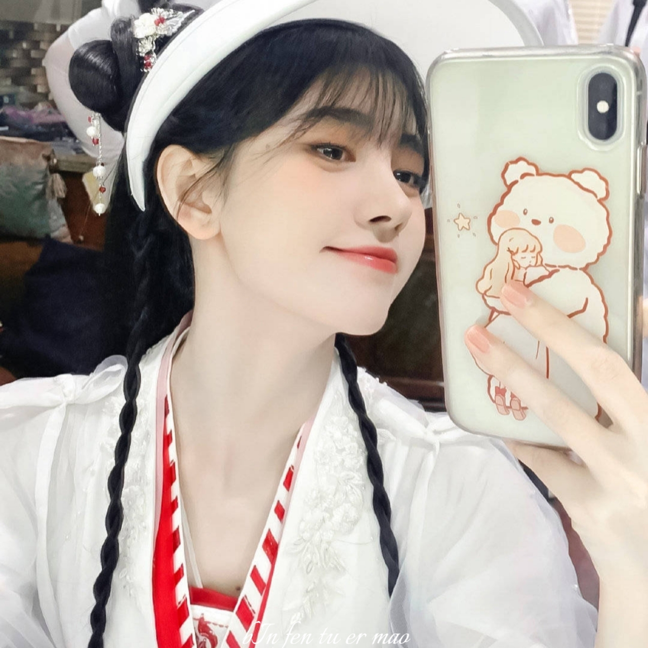 鞠婧祎 dt缤纷兔耳帽