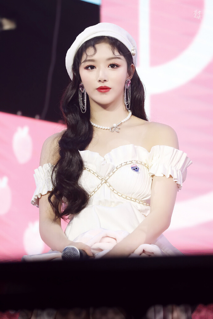 恋雪晨曦孔雪儿