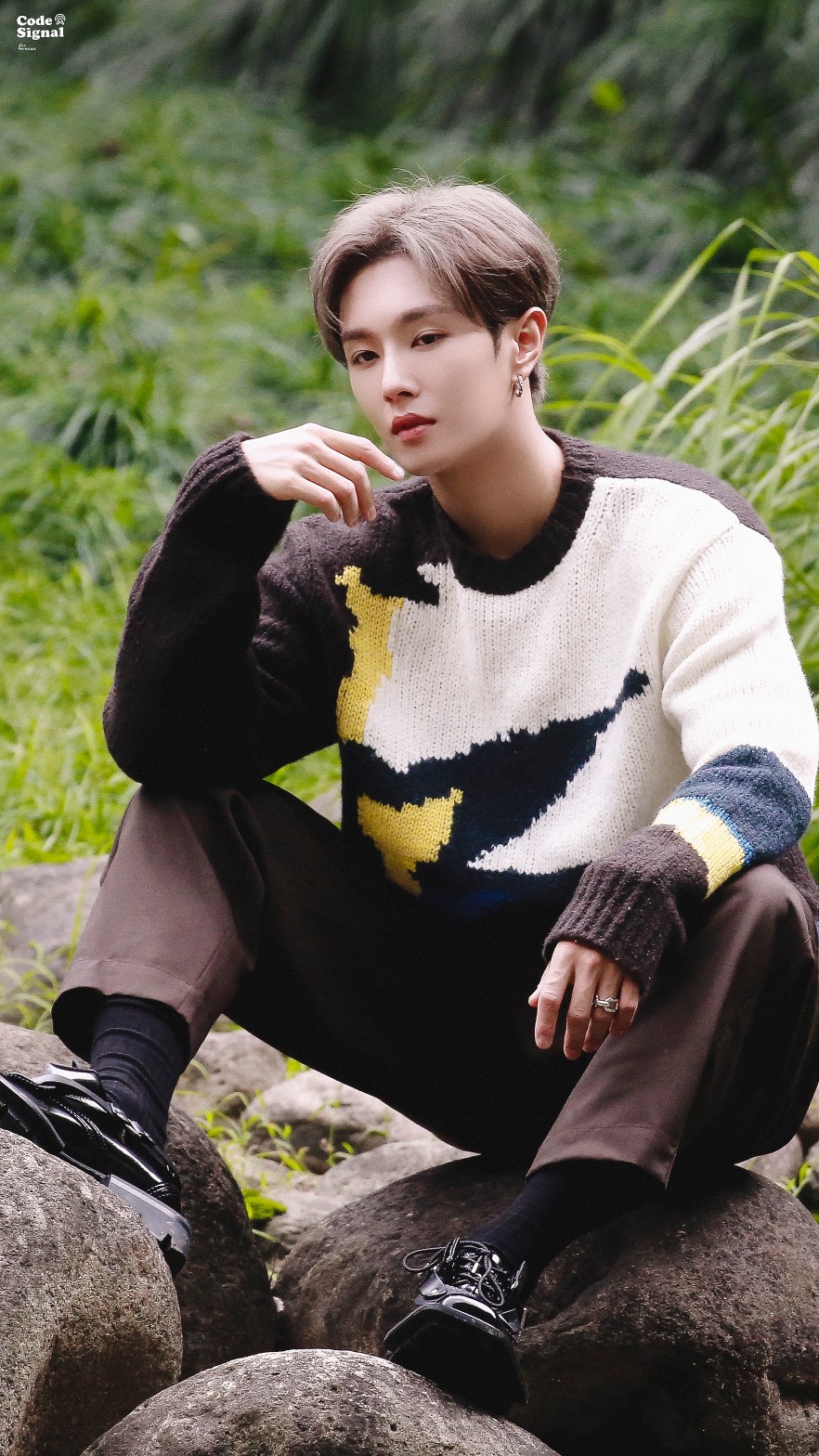 210916 上班 @uniq-李汶翰 cr:logo