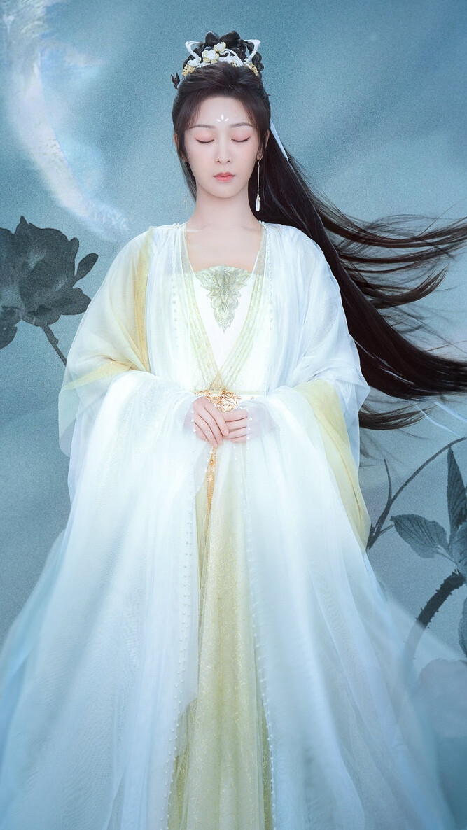 杨紫古装照片圣女图片