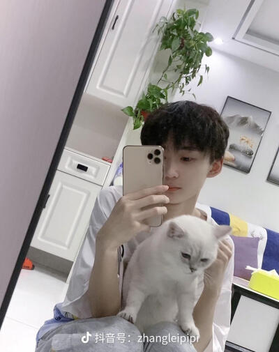 粉红小绵羊皮皮(图片来源抖音)