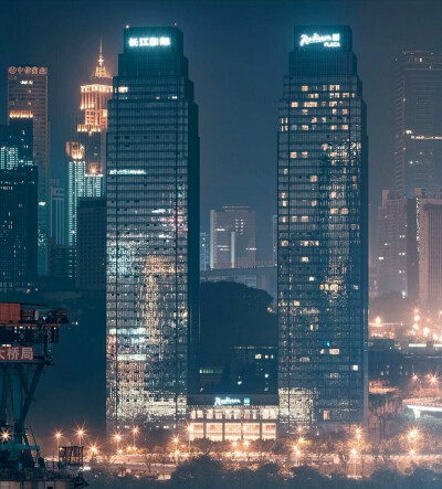 长江国际十八楼