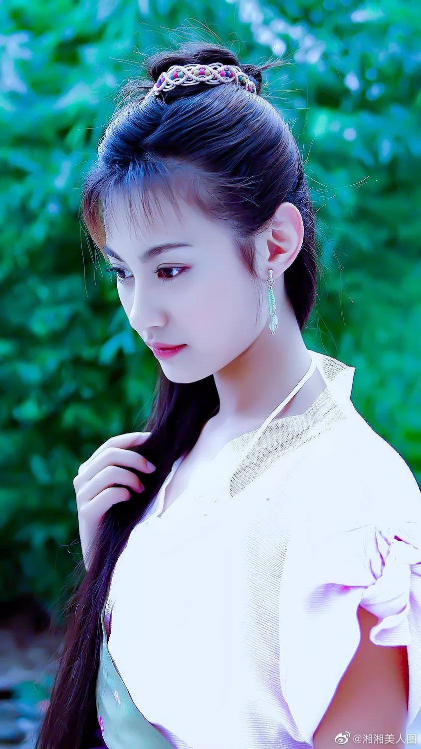 杨雪小鱼人与花无缺饰演江玉燕