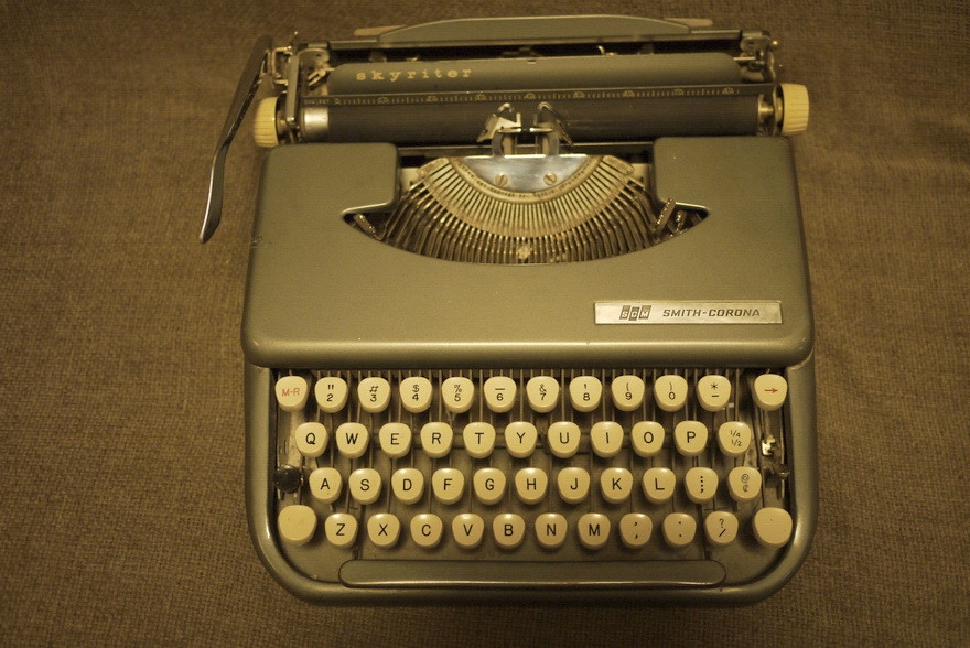 [复古]smith corona skyriter便携式英文打字机  a class=shortlnk
