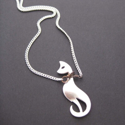 欧美 现代 简洁--全手工 纯银 高贵的 猫咪 项链