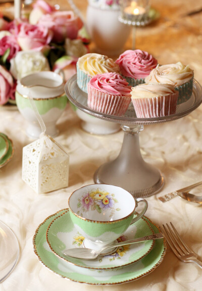  "Ultimate Guide to Mastering Cupcake Decorating Icing Recipe for Stunning Cupcake Creations"