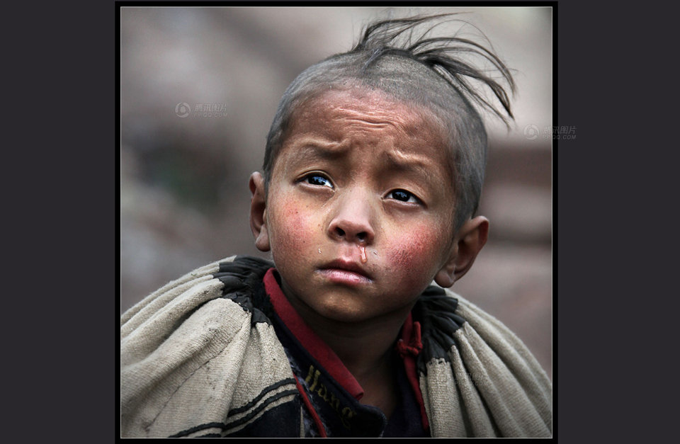 凉山彝族小孩子照片图片