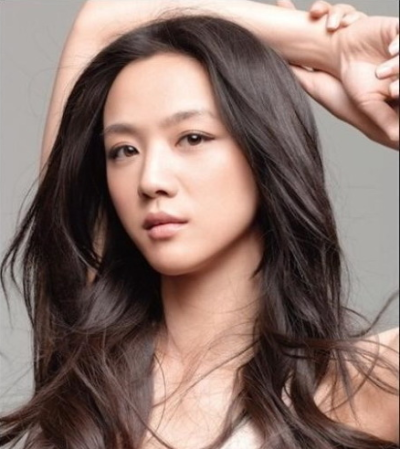 汤唯.